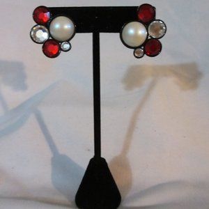 Statement Faux Pearl w/ Red&White Rhinestone Studs